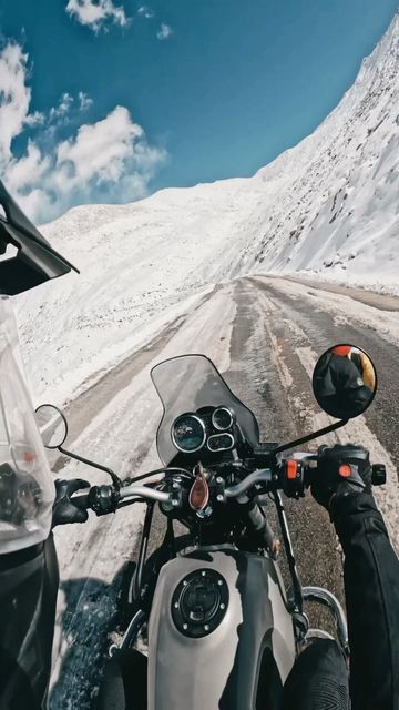 Leh - Khardung-La Pass - Nubra Valley