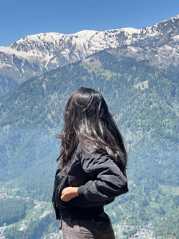 Drive from Srinagar- Sonamarg – Srinagar (100 km / 3 Hours)