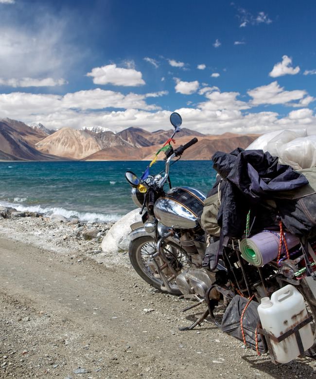 SRINAGAR 02 N + HOUSEBOAT 01 N + KARGIL 01 N + LEH 03 N + NUBRA 01 N + PANGONG 01N TOUR PACKAGE image